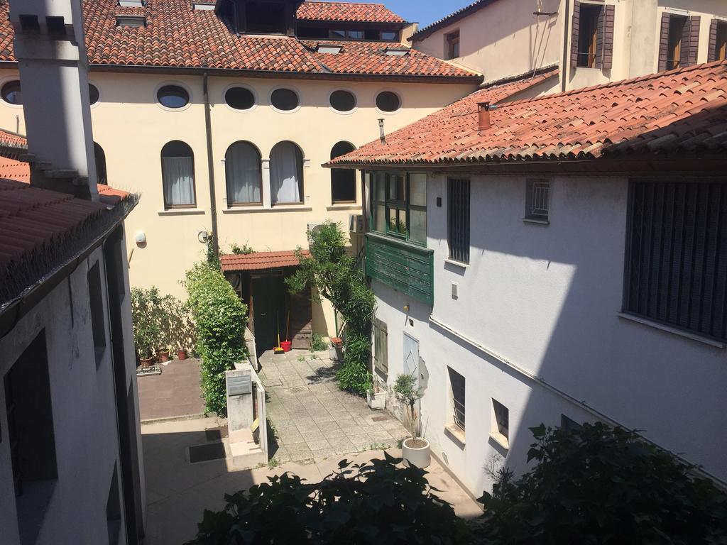 Residenza Giacomuzzi Bed & Breakfast Mestre Dış mekan fotoğraf